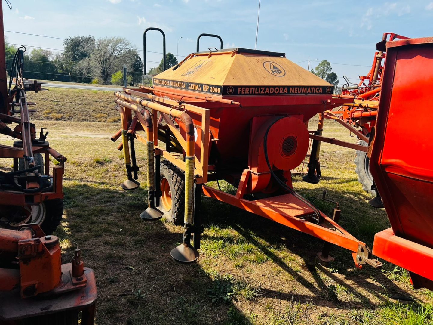 Fertilizadora Neumática Altina HP 2000